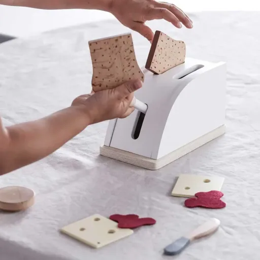Kids Concept Spiel Toaster aus Holz mit Zubehör