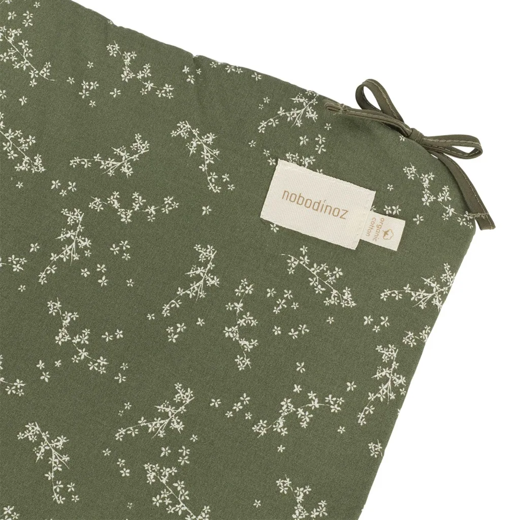 Nobodinoz Bettumrandung babybett, Kinderbett stoßstange - NEST, 207 x 31 cm, Farbe: Grüner Jasmin