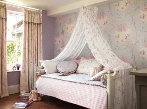 Little Sanderson Abracazoo Tapete Märchenschloss hellblau lila pink