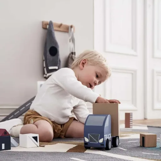 Kids Concept Spielzeug Laster Holz