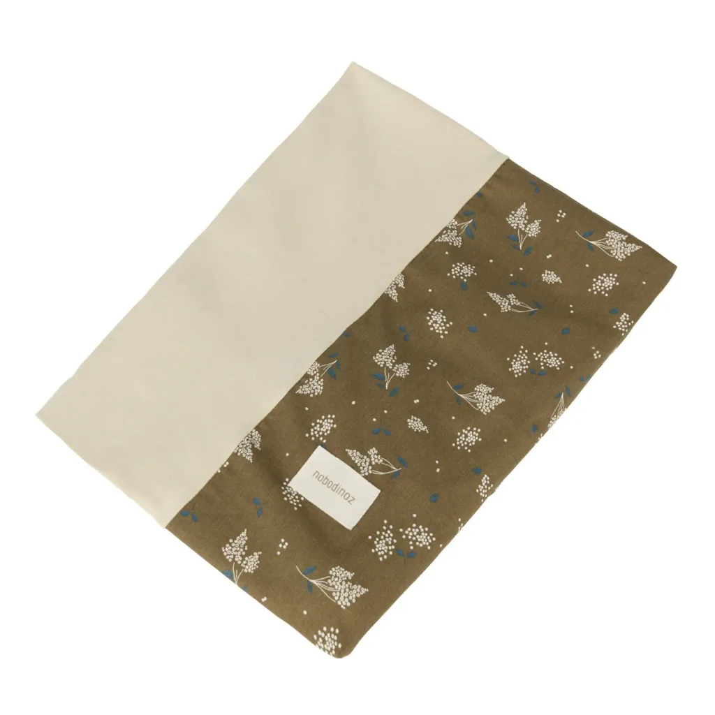 Nobodinoz STORIES Bezug für Wickelauflage, Wickelmulde, 50 x 70 cm, Farbe: Braunflieder