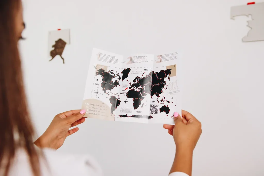Weltkarte Holz, Landkarte Welt, Weltkarte Wanddeko 3D - Enjoy The Wood, Multicolor Prime, Weltkarte Größe: XL