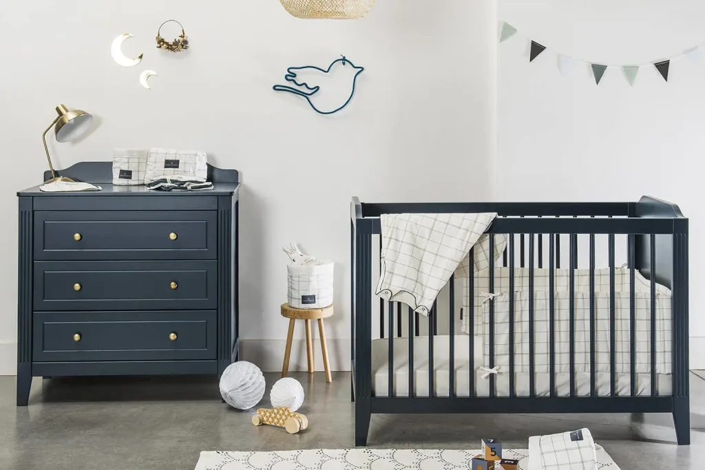 Maison Charlotte Babybett  umbaubar Opera 70 x 140 cm dunkelblau
