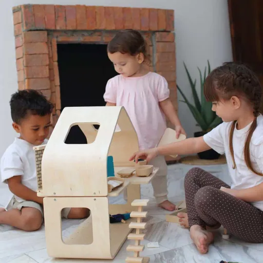 Plan Toys Modernes Puppenhaus möbliert Holz natur