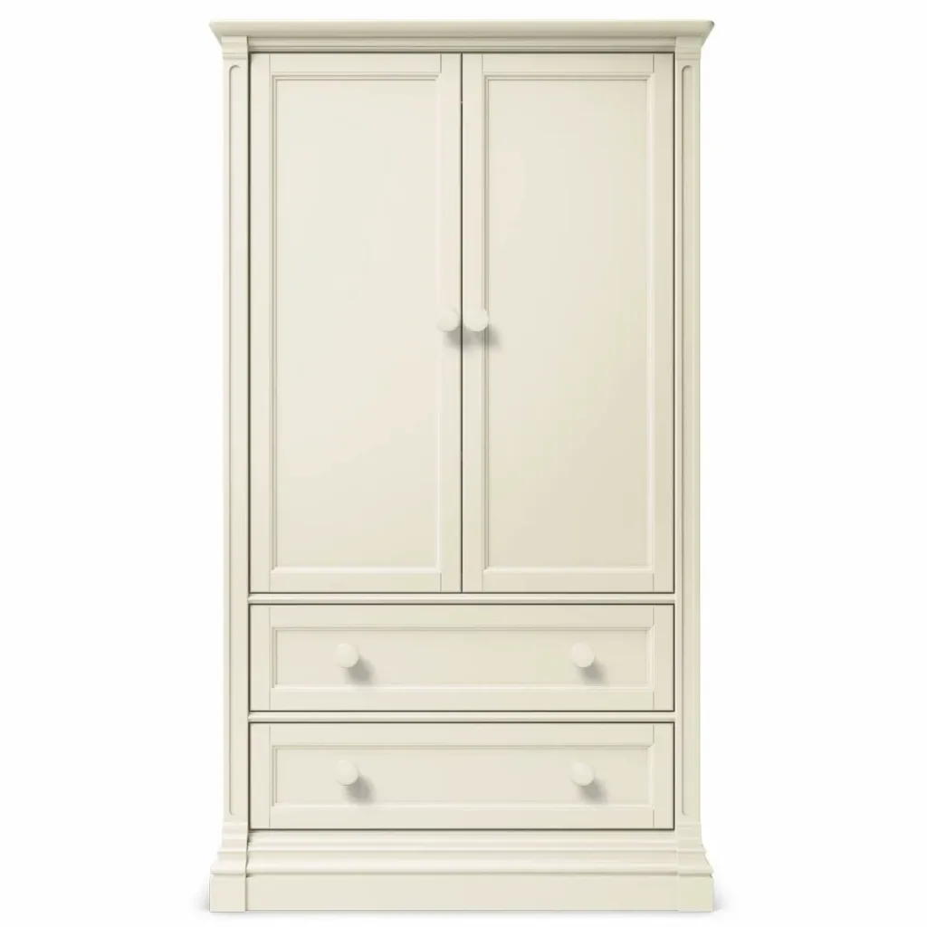 Romina Imperio Kleiderschrank