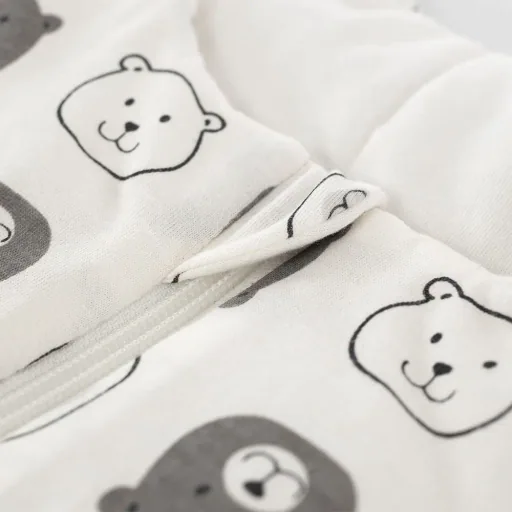 Träumeland Pyjama, Ganzjahres Schlafanzug TO GO - Kleiner Bär, Grösse: 104