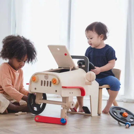 Plan Toys Spielzeug Automechaniker/Fahrsimulator Holz