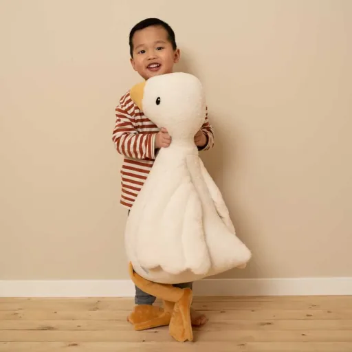 Little Dutch Kuscheltier Gans "Little Goose" richtig groß