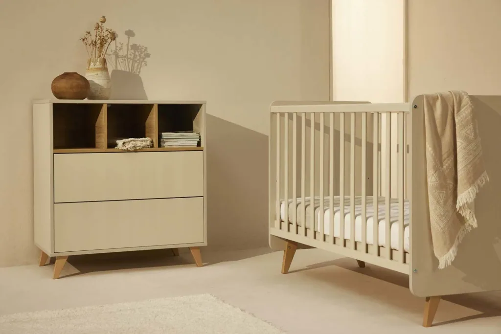 Quax Loft 3 türiger Schrank clay