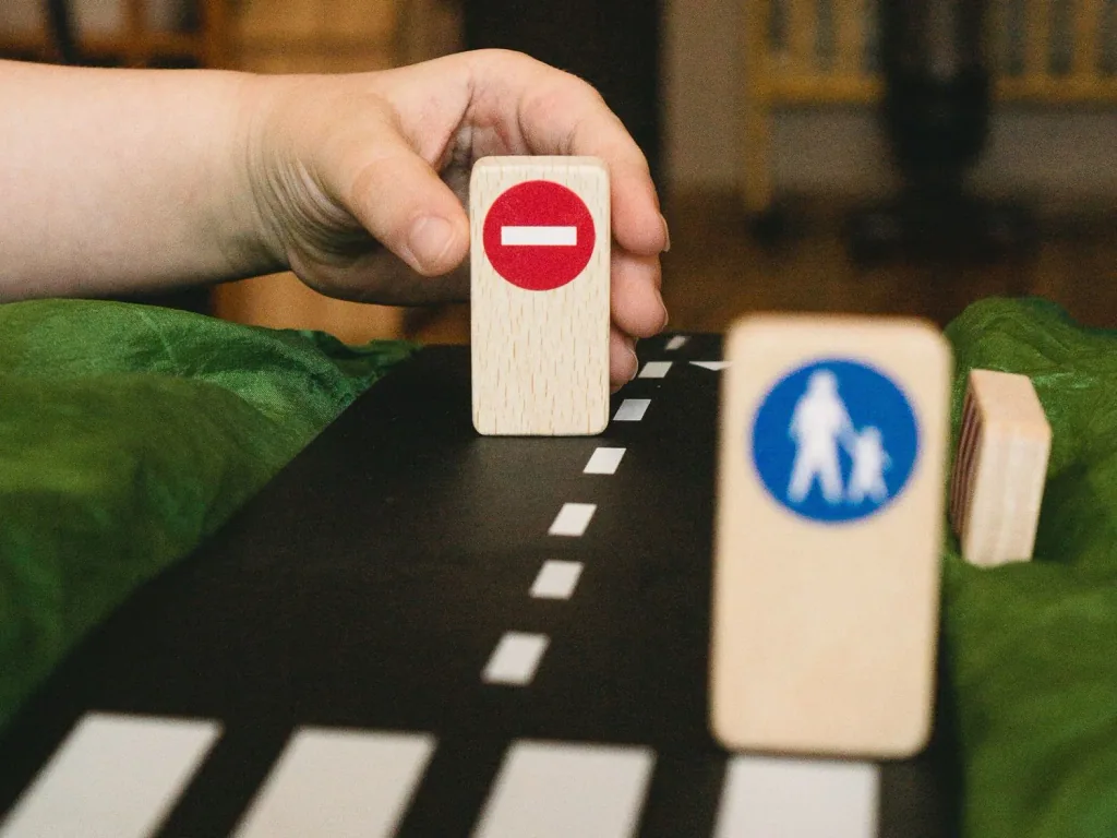 Waytoplay Verkehrszeichen, Straßensperren - holz